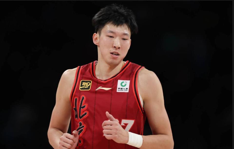 九游娱乐-CBA球员回避条款,周琦不打新疆,陈国豪限制出场时间
