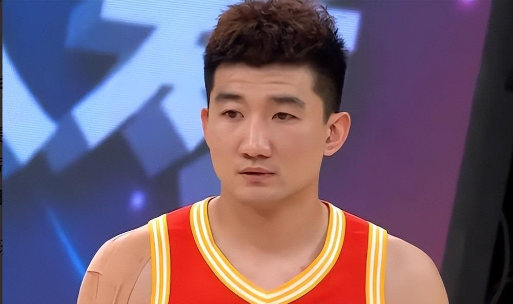 九游娱乐登录入口-明晚上海男篮对阵广厦!传来3个好消息,上海队有望夺冠